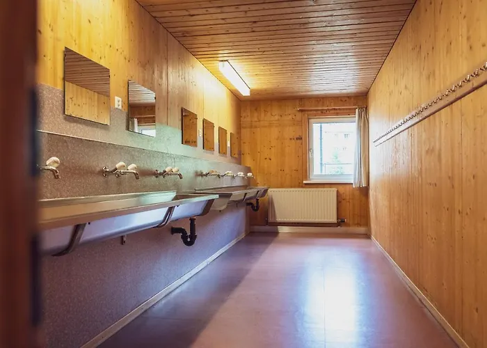 Rinerlodge By Mountain Lodge *